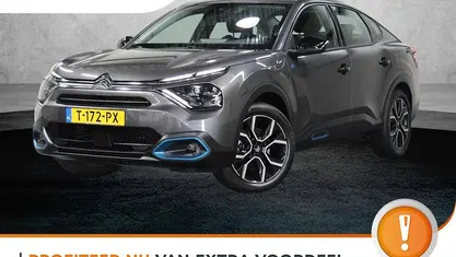 Grijs Gebruikt 2023 Citroën e-C4 Feel Sedan | € 19.325 (Goede deal)