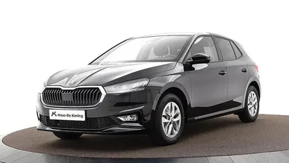 Zwart Gebruikt 2024 Skoda Fabia Selection Hatchback | € 22.640 (Eerlijke prijs)