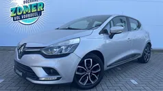 Grijs Gebruikt 2017 Renault Clio IV Intens Hatchback | € 9.185 (Eerlijke prijs)