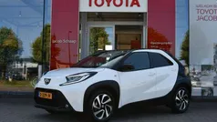 Gebruikt 2023 Toyota Aygo Pulse Hatchback | € 18.999 (Eerlijke prijs)