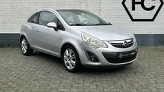 Grijs Gebruikt 2012 Opel Corsa Edition Hatchback | € 3.750 (Eerlijke prijs)