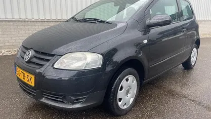 Occasion VW Fox Trendline 75 PK (55 kW) 2006 Zwart Hatchback