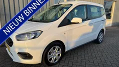 Wit Gebruikt 2018 Ford Tourneo Courier Trend MPV | € 9.999 (Goede deal)
