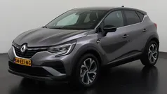 Grijs Gebruikt 2022 Renault Captur R.S. SUV | € 24.895 (Eerlijke prijs)