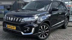 Zwart Gebruikt 2021 Suzuki Vitara SUV | € 21.400 (Eerlijke prijs)