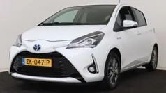 Wit Gebruikt 2019 Toyota Yaris Hybrid Hatchback | € 17.750 (Eerlijke prijs)