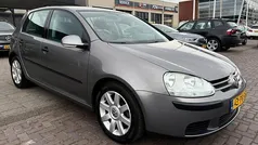 Grijs Gebruikt 2004 VW Golf IV Trendline Hatchback | € 1.750 (Eerlijke prijs)