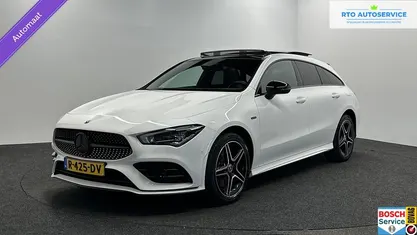 Occasion Mercedes CLA250e Shooting Brake AMG line 262 PK (192 kW) 2022 Wit Stationwagen
