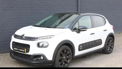 Wit Gebruikt 2017 Citroën C3 PureTech Hatchback | € 8.999 (Eerlijke prijs)