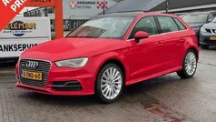 Rood Gebruikt 2015 Audi A3 Sportback e-tron Sedan | € 13.444 (Eerlijke prijs)