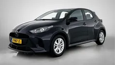 Zwart Gebruikt 2024 Mazda 2 Center-Line Hatchback | € 24.220 (Eerlijke prijs)