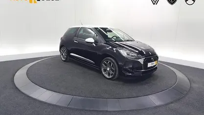 Occasion DS Automobiles DS3 So Chic 110 PK (80 kW) 2017 Blauw Hatchback