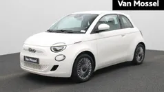 Wit Gebruikt 2023 Fiat 500e Icon Hatchback | € 20.940 (Eerlijke prijs)