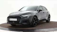 Grijs Gebruikt 2022 Audi A3 Sportback Advanced Hatchback | € 25.740 (Eerlijke prijs)