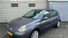 Gebruikt 2005 Renault Clio II Hatchback | € 1.750 (Super prijs)