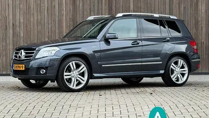 Grijs Occasion 2010 Mercedes GLK280 AMG SUV | € 19.950 (Eerlijke prijs)