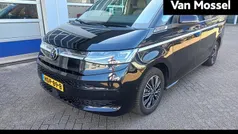Zwart Gebruikt 2023 VW Multivan Life MPV | € 56.945 (Eerlijke prijs)