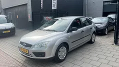 Gebruikt 2005 Ford Focus Trend Hatchback | € 1.999 (Goede deal)