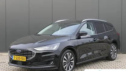 Zwart Occasion 2023 Ford Focus Titanium X Stationwagen | € 23.935 (Eerlijke prijs)