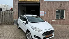Wit Gebruikt 2017 Ford Fiesta Titanium Hatchback | € 7.999 (Goede deal)