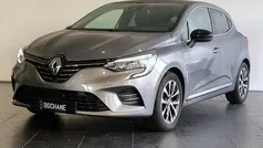 Gebruikt 2023 Renault Clio V Techno Hatchback | € 22.900 (Eerlijke prijs)