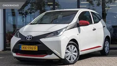 Wit Gebruikt 2016 Toyota Aygo Hatchback | € 8.995 (Eerlijke prijs)