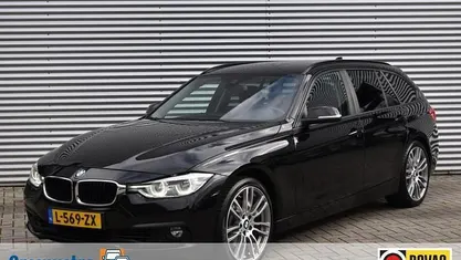 Occasion 2018 BMW 330 Luxury Line Stationwagen | € 18.440 (Eerlijke prijs)