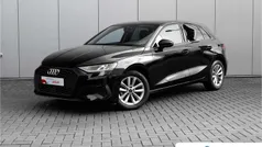 Zwart Gebruikt 2023 Audi A3 Sportback Proline Hatchback | € 28.940 (Eerlijke prijs)