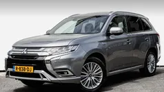Grijs Gebruikt 2019 Mitsubishi Outlander Edition SUV | € 19.940 (Eerlijke prijs)
