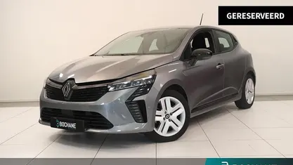 Grijs Occasion 2023 Renault Clio V Evolution Hatchback | € 20.695 (Eerlijke prijs)