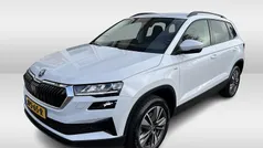 Wit Gebruikt 2022 Skoda Karoq Ambition SUV | € 25.950 (Eerlijke prijs)