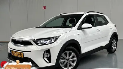 Gebruikt 2024 Kia Stonic SUV | € 22.950 (Eerlijke prijs)