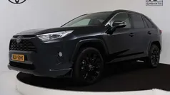 Zwart, metallic lak Gebruikt 2021 Toyota RAV4 Edition SUV | € 35.445 (Eerlijke prijs)
