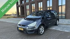 Grijs Gebruikt 2008 Ford S-MAX Titanium MPV | € 3.750 (Eerlijke prijs)