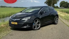 Zwart Gebruikt 2012 Opel Astra GTC Sport Hatchback | € 5.950 (Eerlijke prijs)