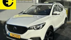 Wit Gebruikt 2020 MG ZS Luxury Sedan | € 12.950 (Goede deal)