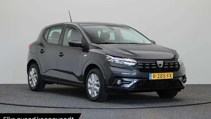 Occasion 2022 Dacia Sandero Essentiel Hatchback | € 11.945 (Goede deal)