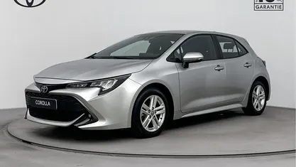 Gebruikt 2022 Toyota Corolla Hybrid Active Hatchback | € 22.945 (Eerlijke prijs)