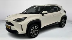 Wit Gebruikt 2022 Toyota Yaris Cross SUV | € 25.945 (Eerlijke prijs)