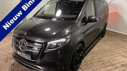 Gebruikt 2024 Mercedes 300 Van | € 59.750 (Eerlijke prijs)
