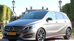 Grijs Gebruikt 2016 Mercedes B180 Ambition MPV | € 16.395 (Eerlijke prijs)