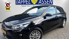 Zwart Gebruikt 2019 Kia Rio Hatchback | € 12.750 (Eerlijke prijs)