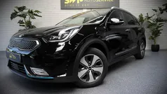 Zwart, metallic lak Gebruikt 2017 Kia Niro SUV | € 17.950 (Eerlijke prijs)