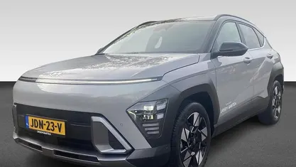 Gebruikt 2025 Hyundai Kona Premium SUV | € 34.430 (Eerlijke prijs)