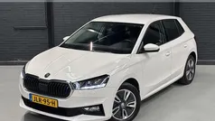 Wit Gebruikt 2023 Skoda Fabia Monte Carlo Hatchback | € 22.725 (Eerlijke prijs)