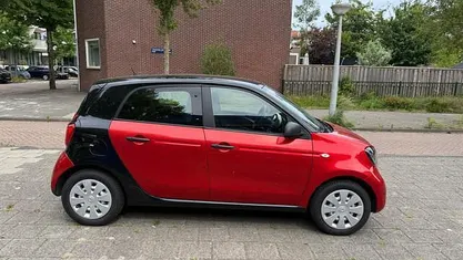 Rood Gebruikt 2016 Smart ForFour Pure Hatchback | € 4.600 (Goede deal)