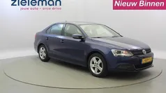 Blauw, metallic lak Gebruikt 2011 VW Golf VI Comfortline Sedan | € 6.345 (Eerlijke prijs)