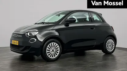 Occasion Fiat 500e 86 kW (118 PK) 2024 Zwart Hatchback