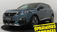 Groen, metallic lak Gebruikt 2019 Peugeot 5008 GT-line MPV | € 18.000 (Eerlijke prijs)
