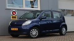 Blauw Gebruikt 2007 Daihatsu Sirion Hatchback | € 3.995 (Eerlijke prijs)